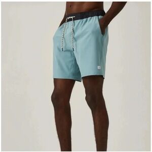 7 Diamonds Solid Core Active Shorts Mens Small Seafoam Green